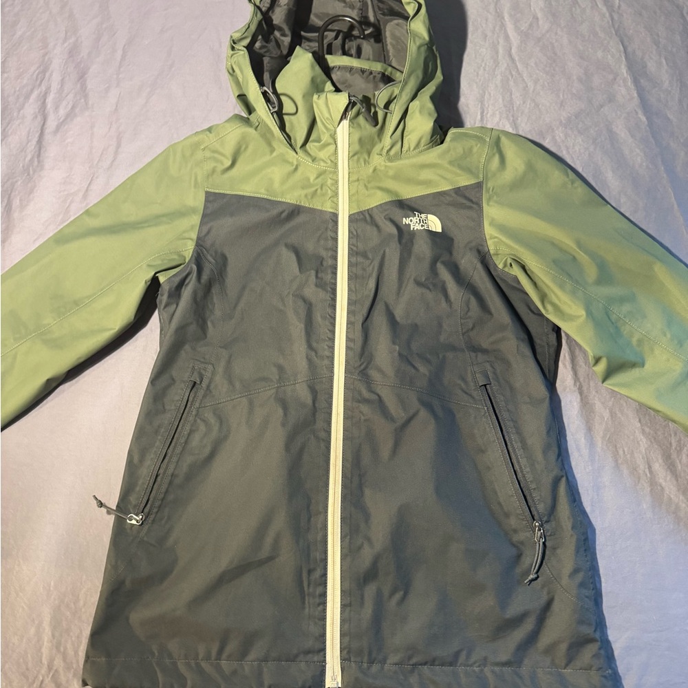 The North Face Women's Green and Gray Raincoat